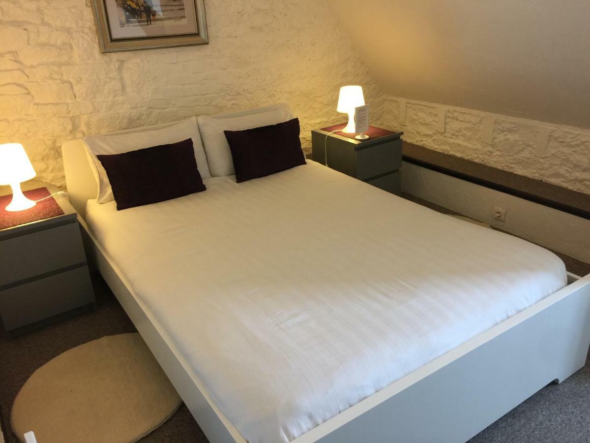 Au Bon Accueil Bed and Breakfast Saint-Marcan Εξωτερικό φωτογραφία